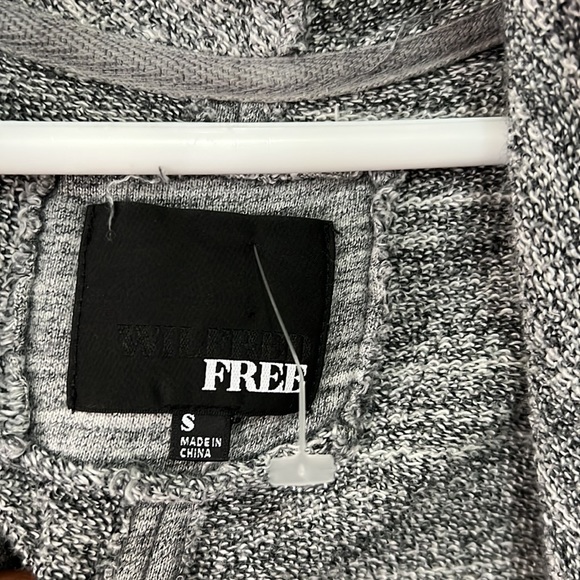 Aritzia Wilfred  Free Rousseau Hoodie Cardigan Sweater Size Small - Picture 4 of 10